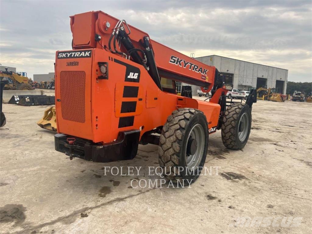 SkyTrak 10054C 텔러 핸들러