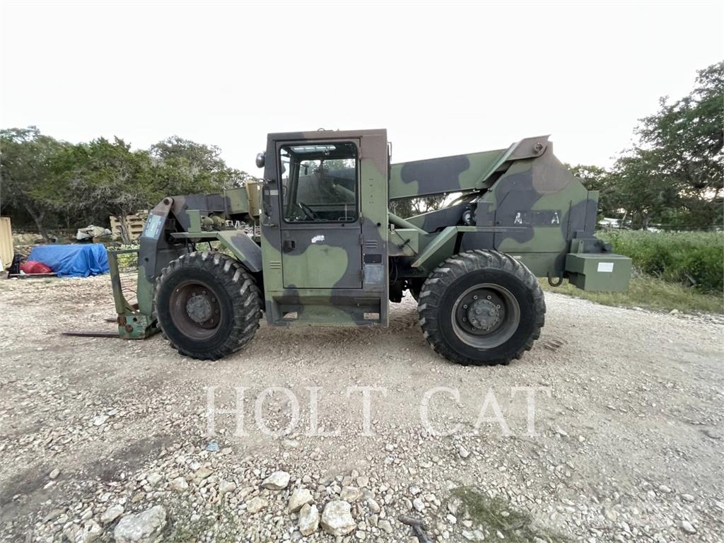 SkyTrak 6000M Telescopic handlers