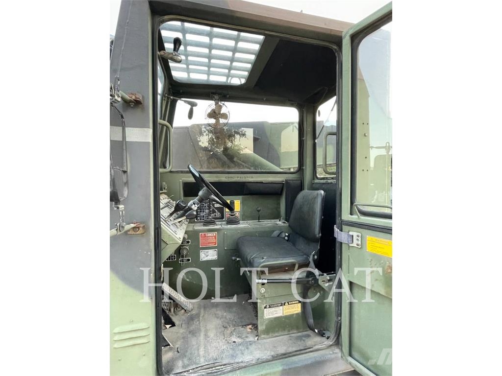 SkyTrak 6000M Telescopic handlers