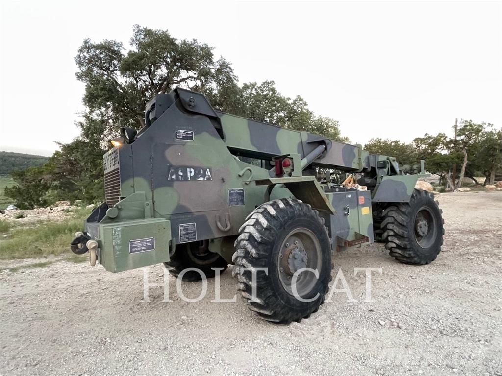 SkyTrak 6000M Telescopic handlers