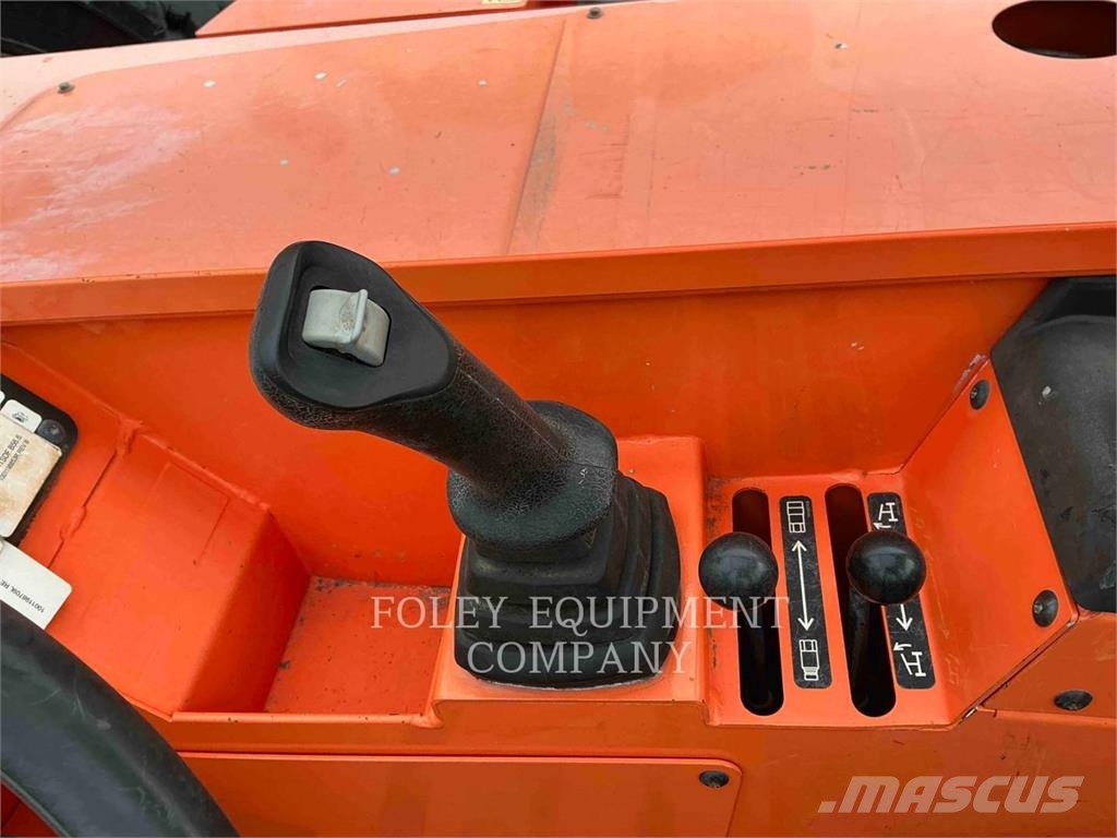 SkyTrak 6042O Telescopic handlers