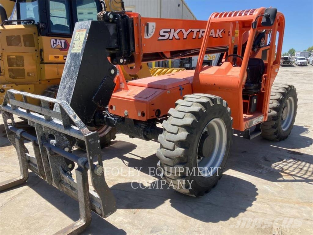 Skytrak 8042O, 2019, Topeka, KS, United States - Used telescopic