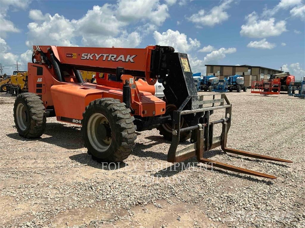 SkyTrak 8042O Telescopic handlers