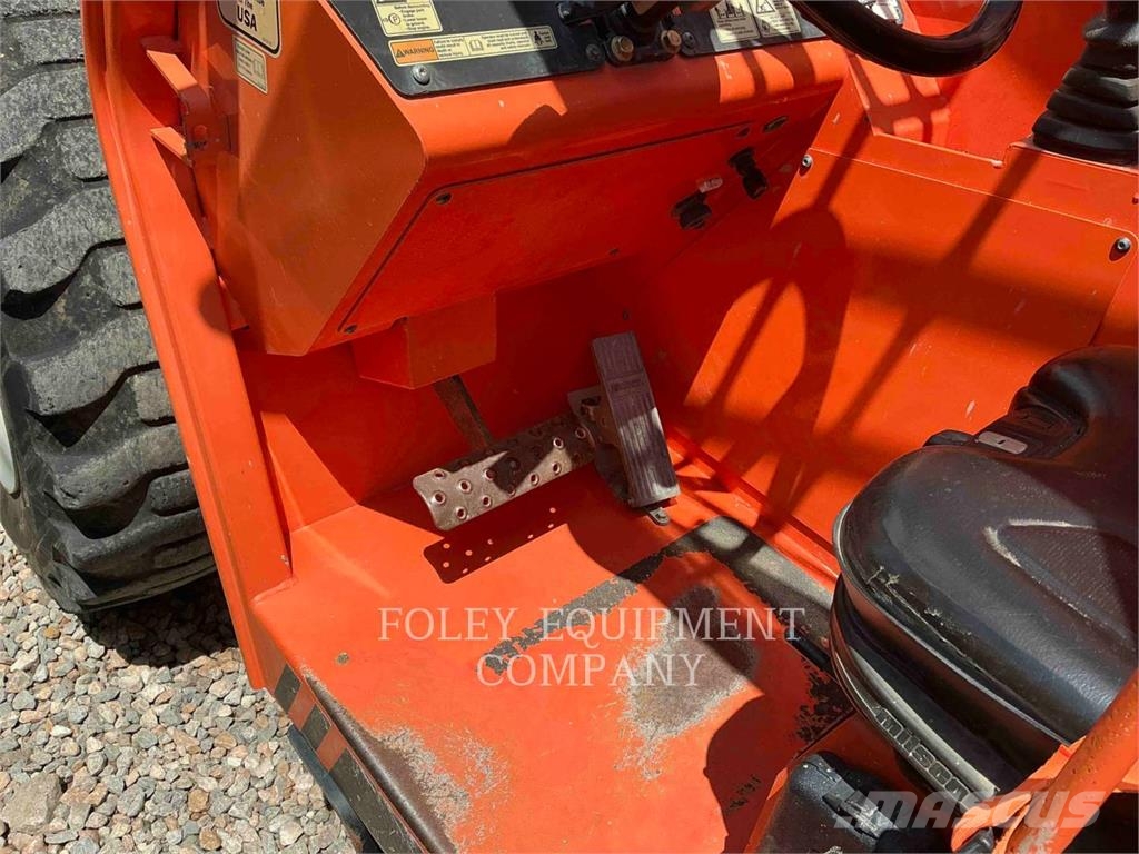 SkyTrak 8042O Telescopic handlers