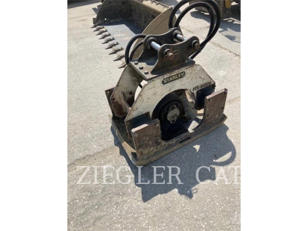 Stanley HYDRAULIC HAMMERS HS6100 Compattatori da suolo