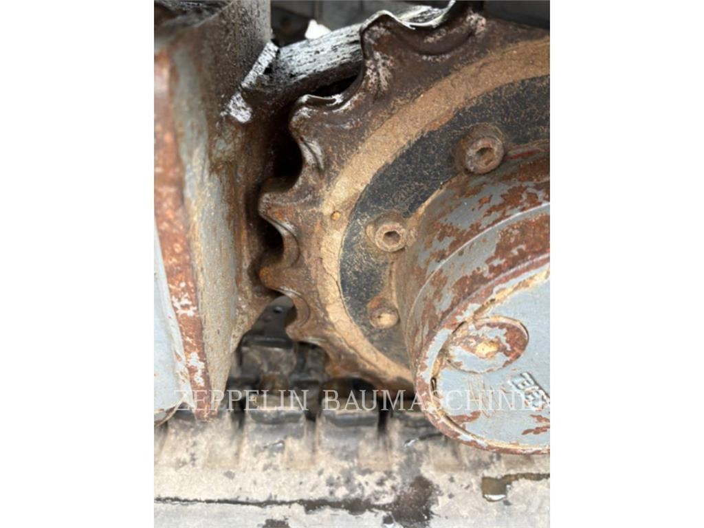 Takeuchi TB016 Bagri goseničarji