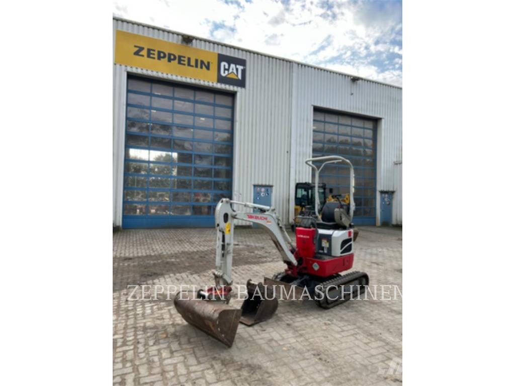Takeuchi TB210R Bagri goseničarji