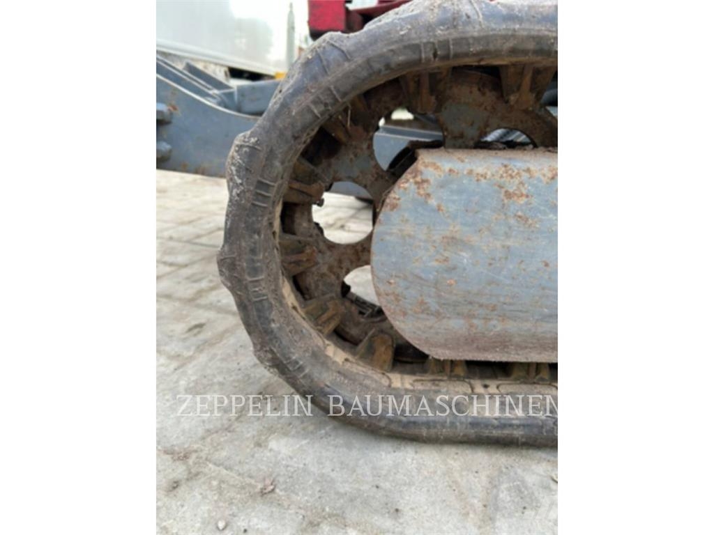 Takeuchi TB210R Bagri goseničarji