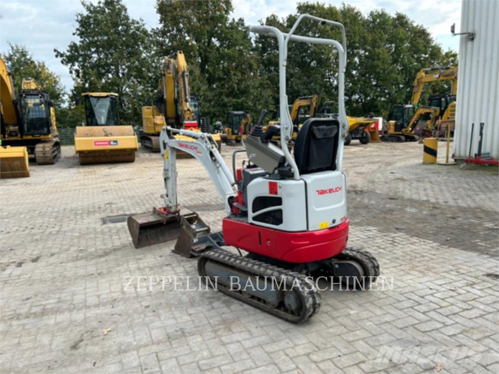 Takeuchi TB210R Bagri goseničarji