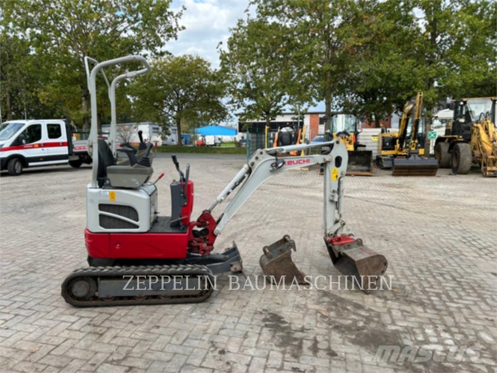 Takeuchi TB210R Bagri goseničarji