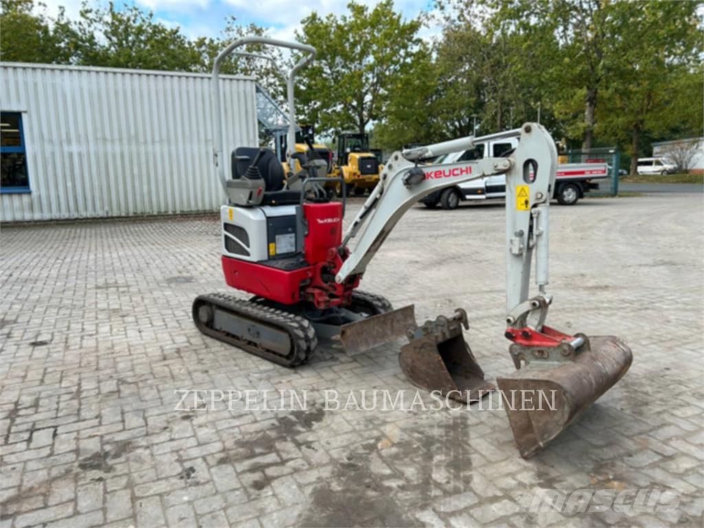 Takeuchi TB210R Bagri goseničarji