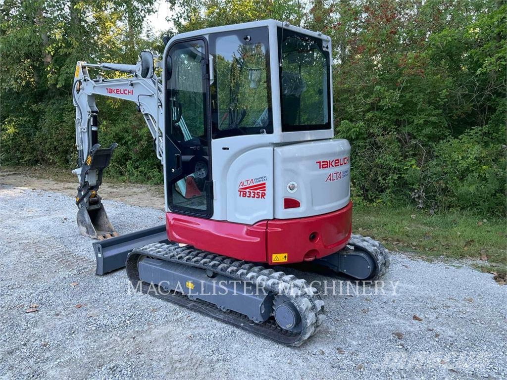 Takeuchi TB335R Pelle sur chenilles