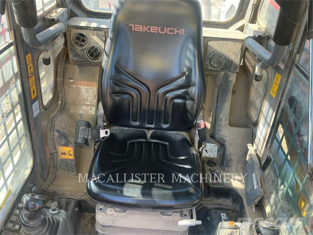 Takeuchi TL10 Larvebåndslæssere