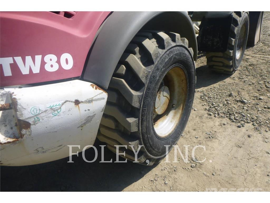 Takeuchi TW80 Cargadoras sobre ruedas