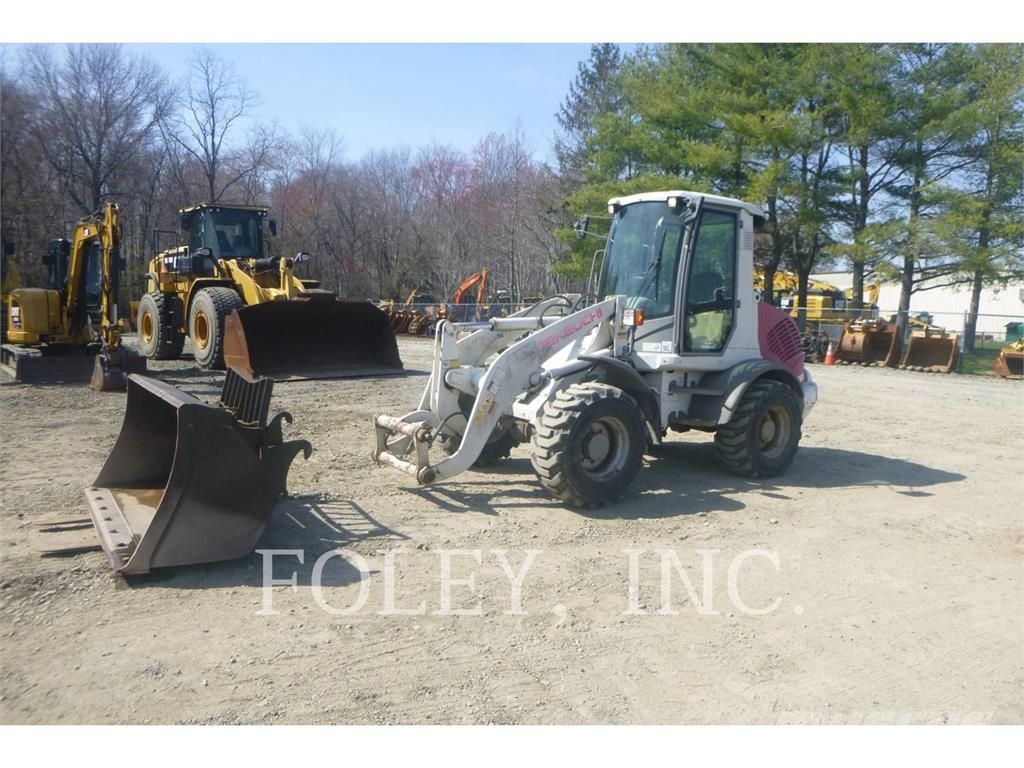 Takeuchi TW80 Cargadoras sobre ruedas