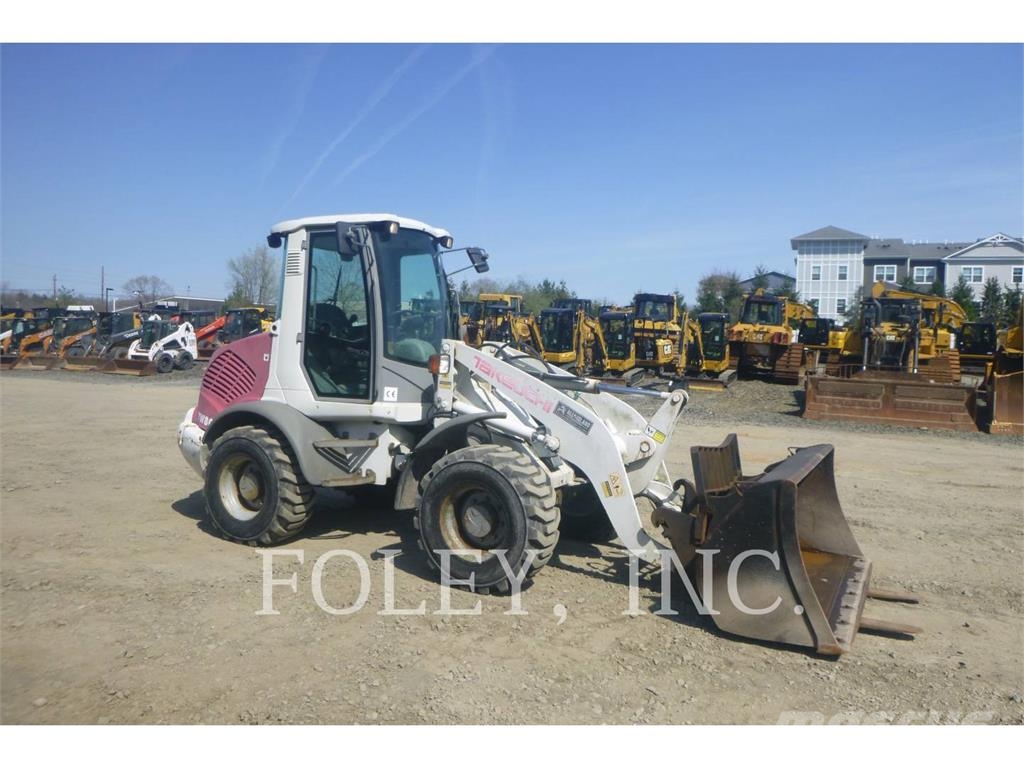 Takeuchi TW80 Cargadoras sobre ruedas