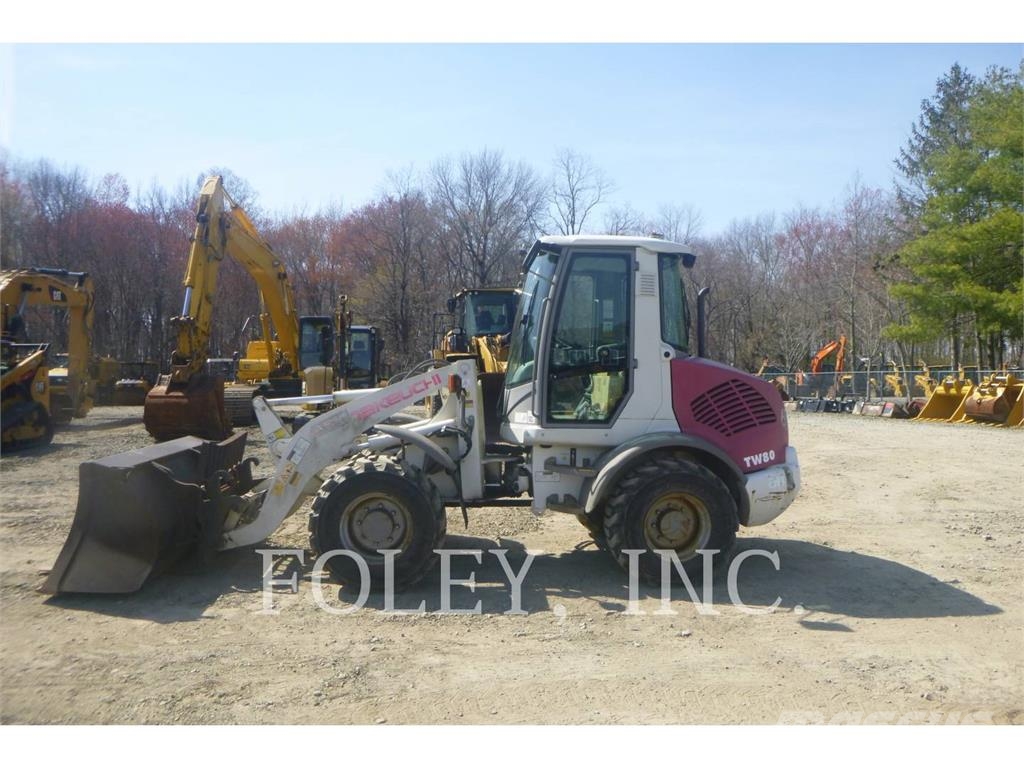 Takeuchi TW80 Cargadoras sobre ruedas