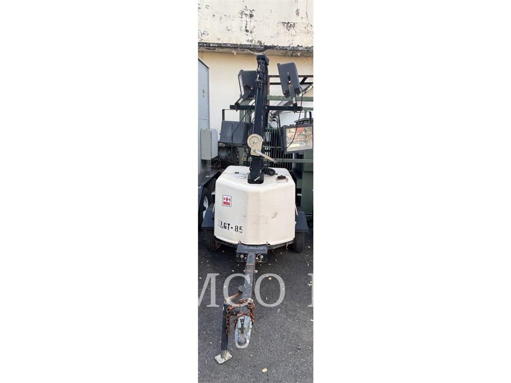 Terex RL4 Valopylväät