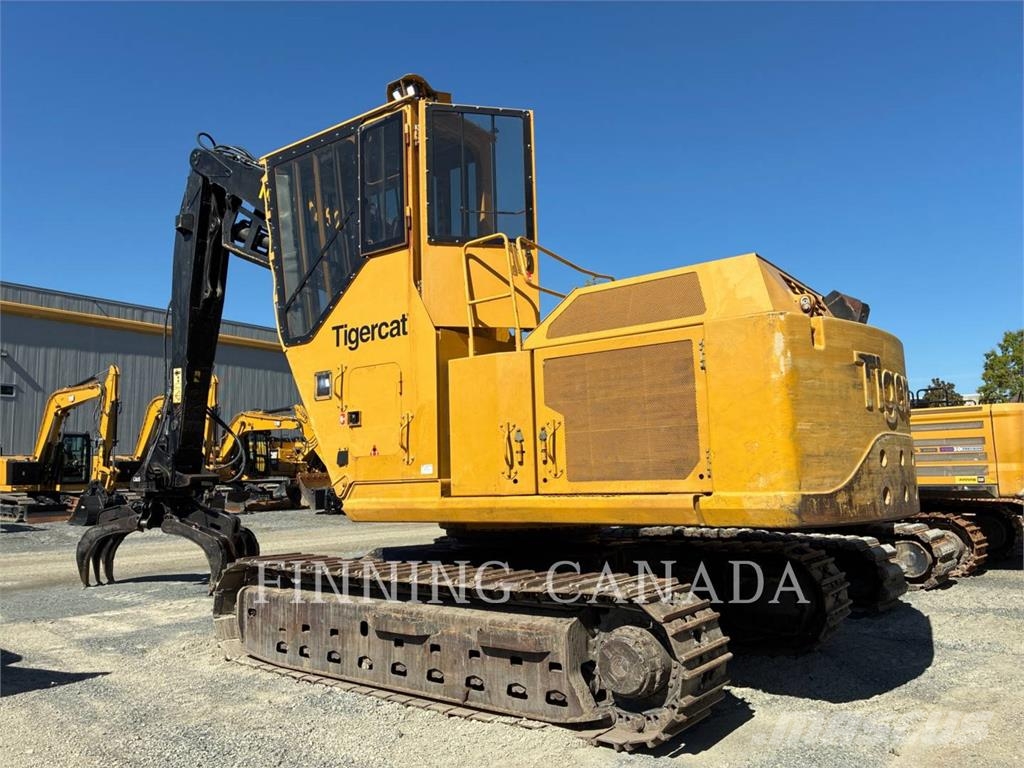 Tigercat 880D Harwarder