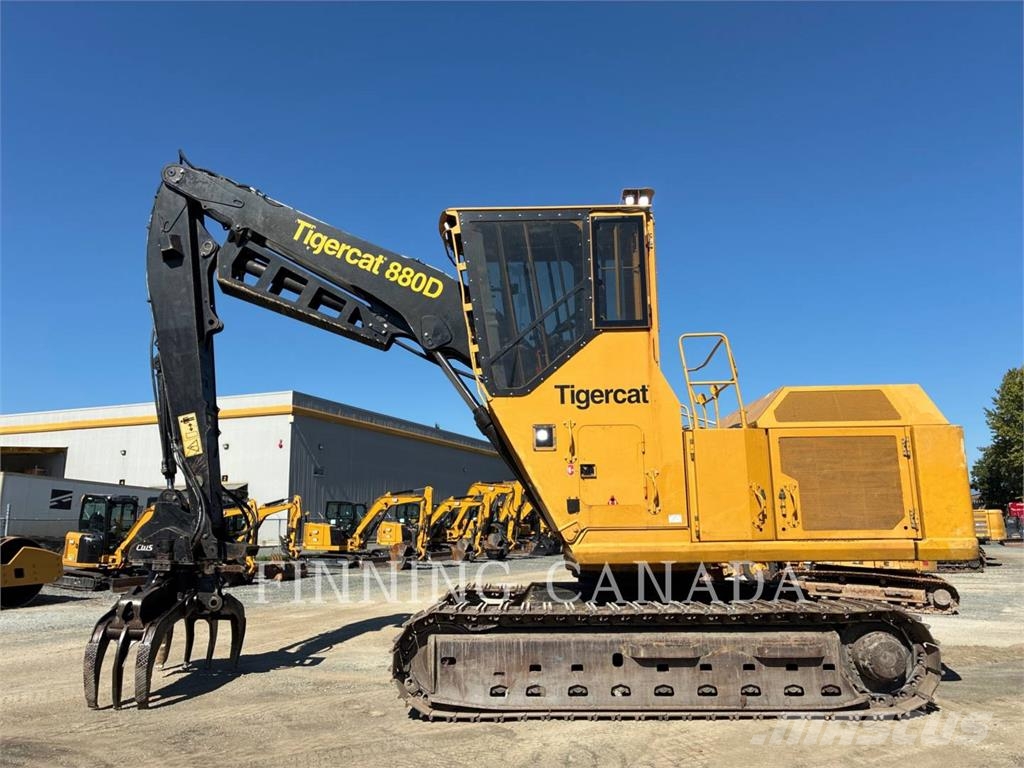 Tigercat 880D Harwarder