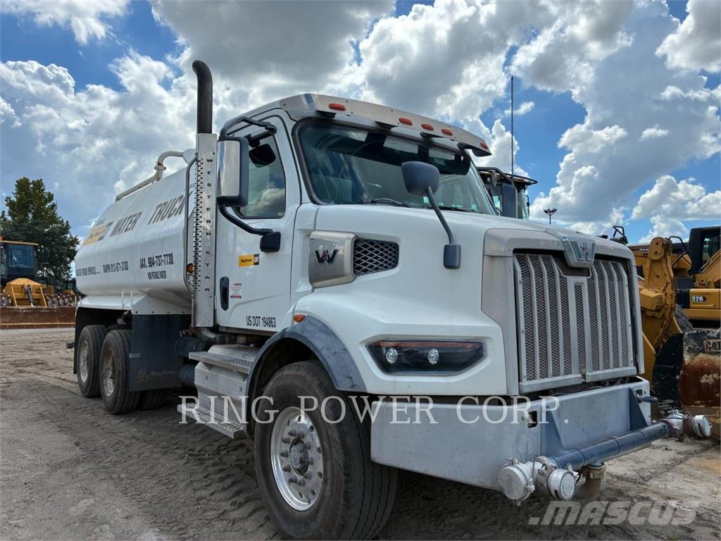 United WT5000 Tanker trucks
