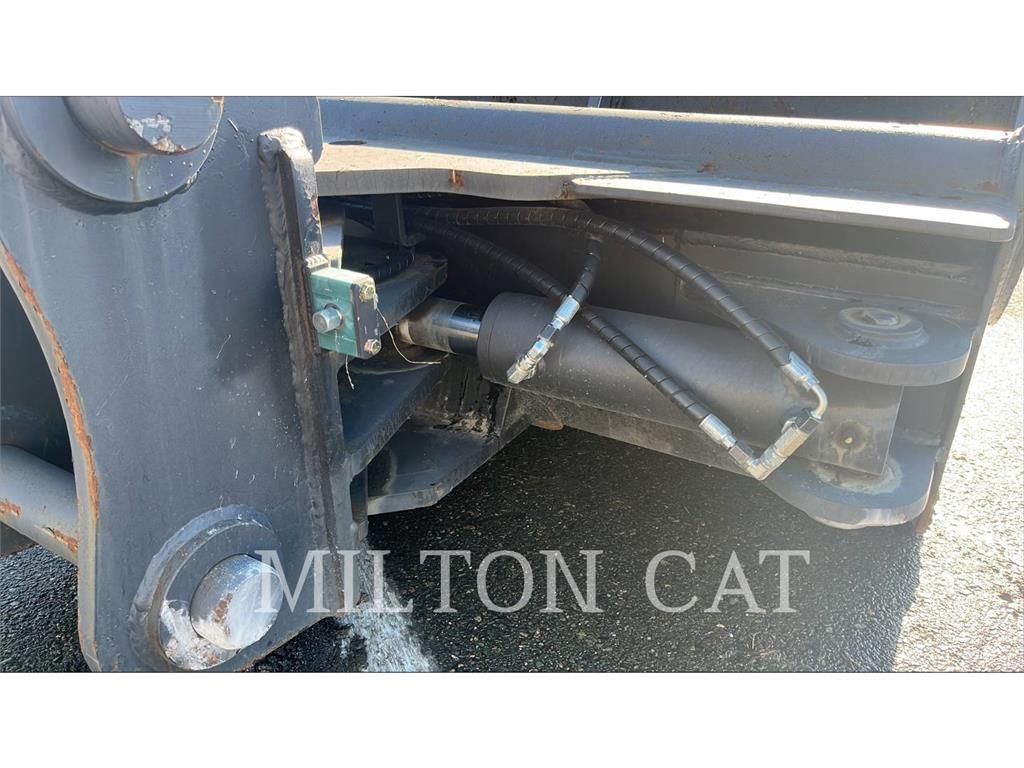  US MFGRS 336/340 72 TILT BUCKET DB LINKAGE دلاء