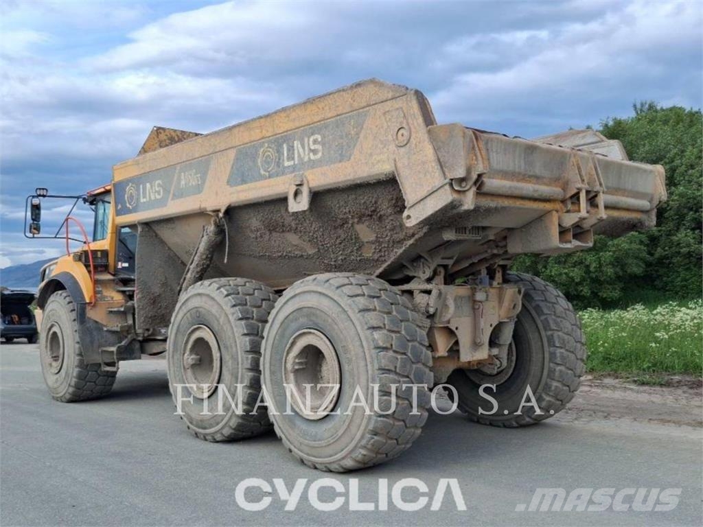 Volvo 2566 Дъмпери/моторни превозни средства