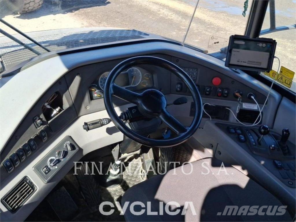 Volvo 2566 Дъмпери/моторни превозни средства