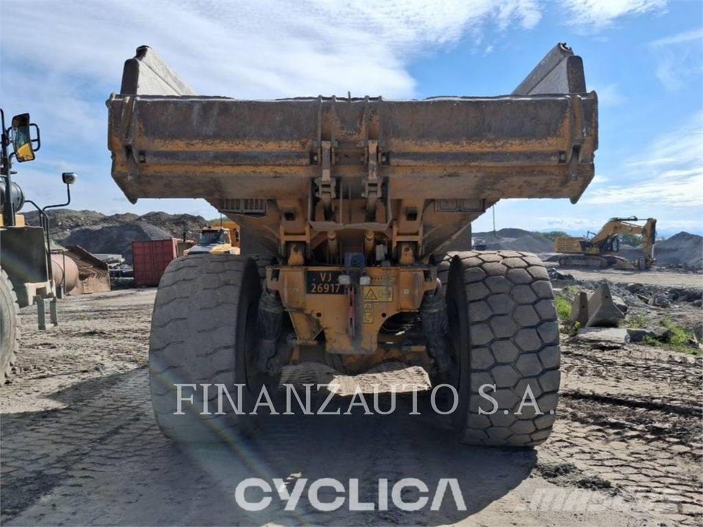 Volvo 2566 Дъмпери/моторни превозни средства