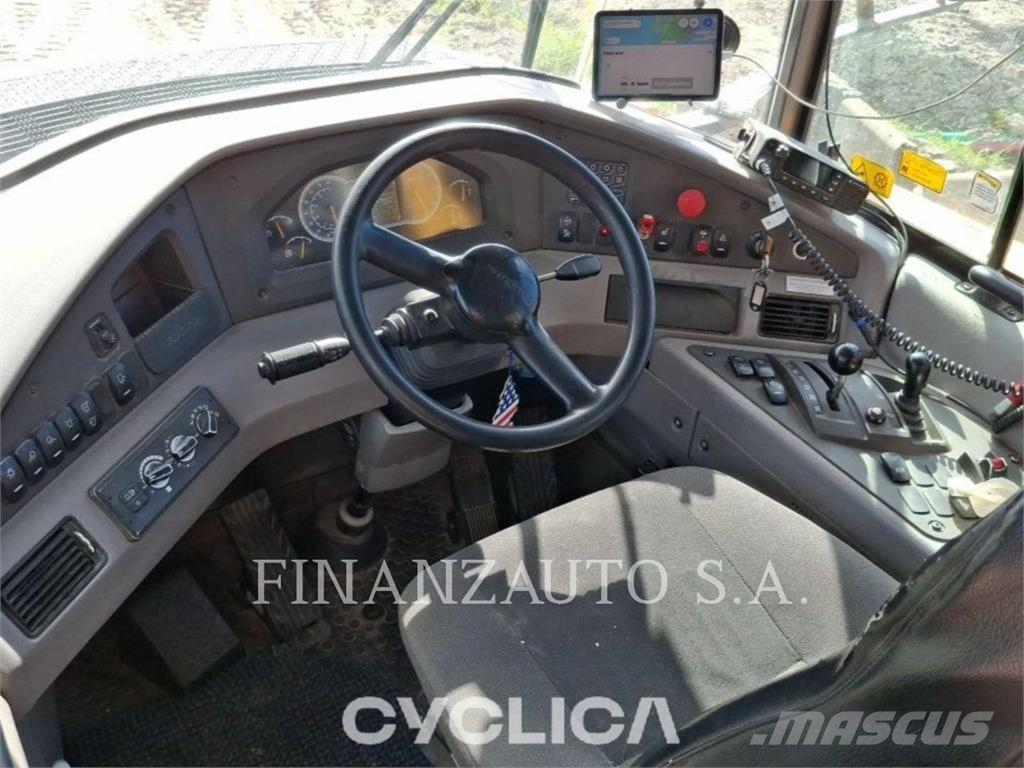 Volvo 2566 Дъмпери/моторни превозни средства
