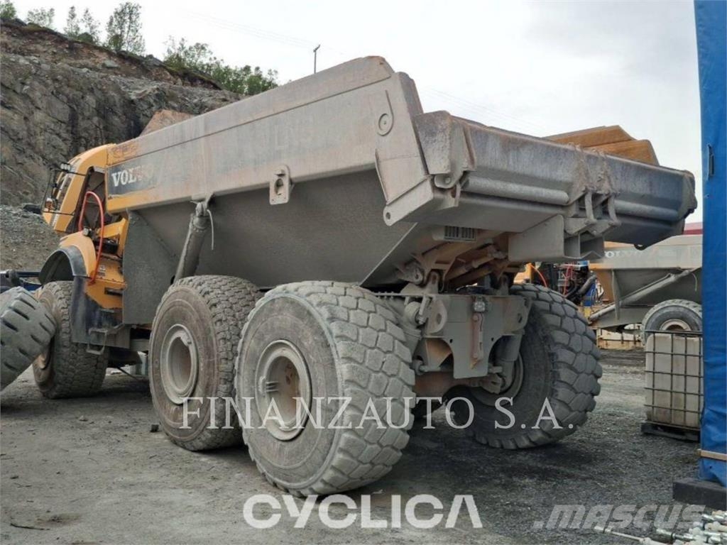 Volvo 2566 Дъмпери/моторни превозни средства
