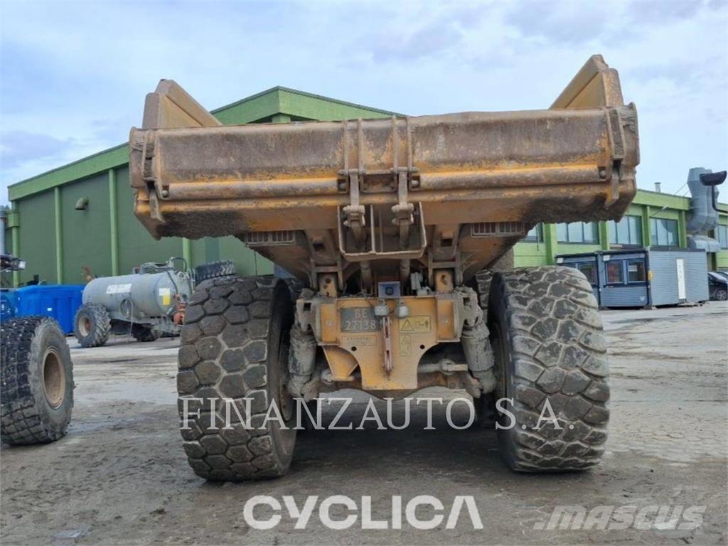 Volvo 2566 Дъмпери/моторни превозни средства