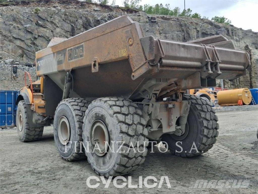 Volvo 2566 Дъмпери/моторни превозни средства