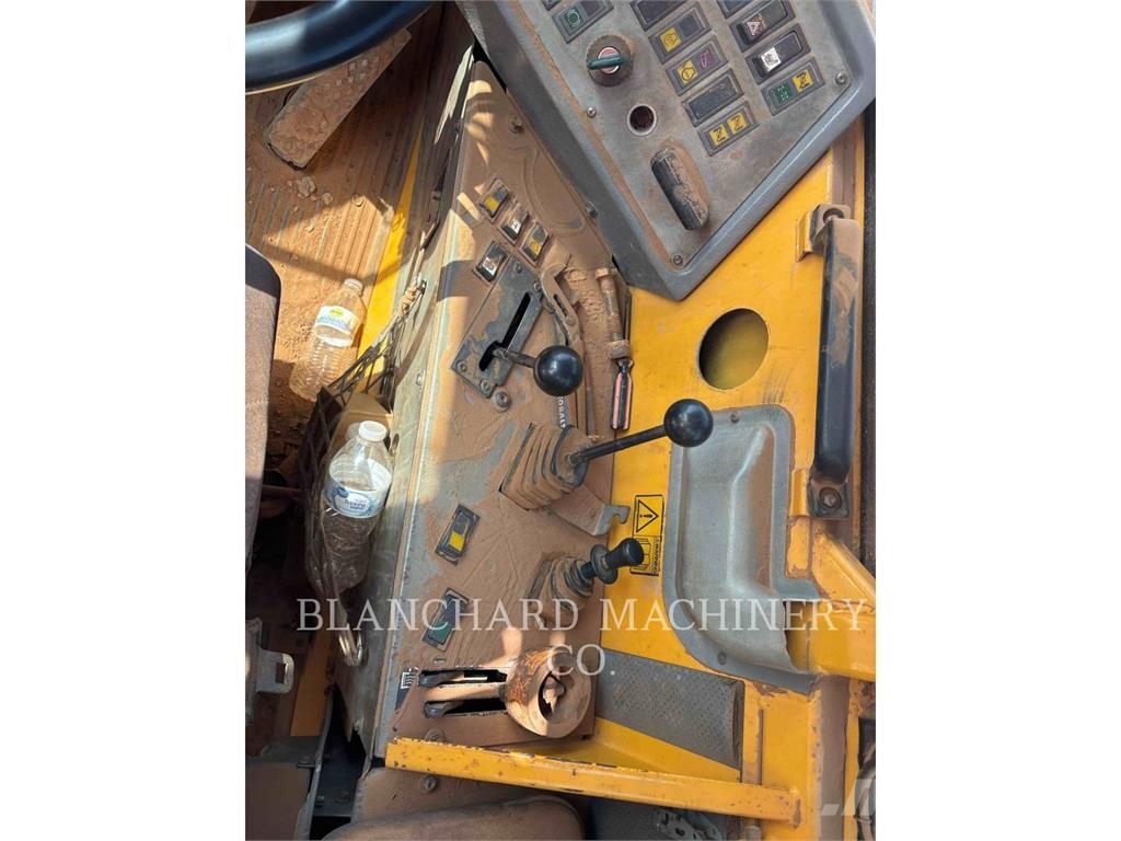 Volvo A35C Articulated Haulers