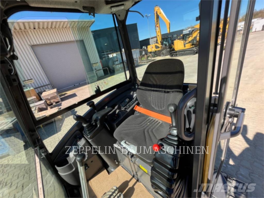Volvo CONST. EQUIP. NA, INC. EC25 Crawler excavators