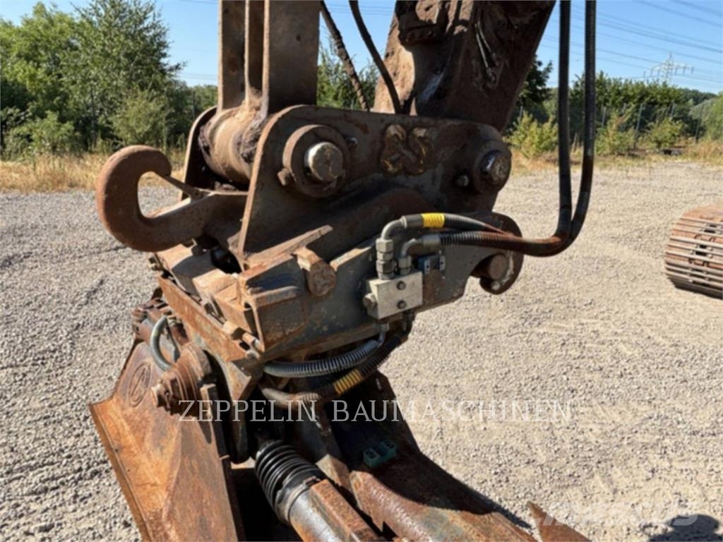 Volvo CONST. EQUIP. NA, INC. EC220E Excavadoras de cadenas