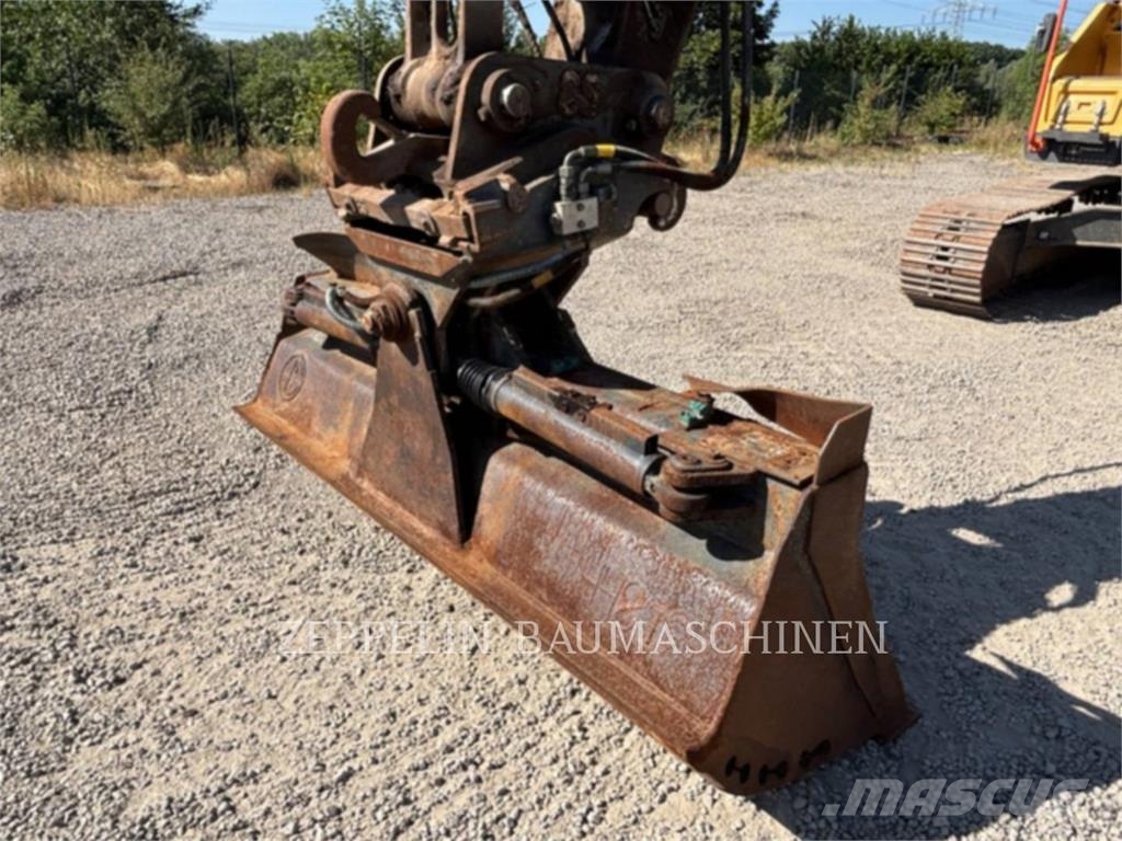 Volvo CONST. EQUIP. NA, INC. EC220E Excavadoras de cadenas