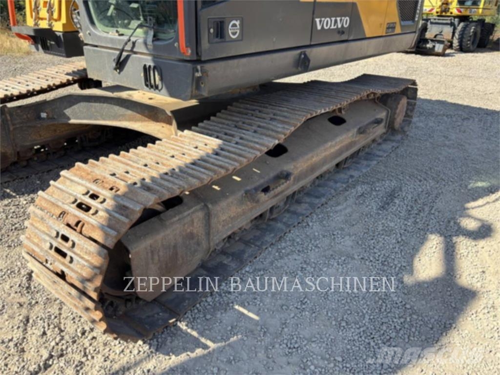 Volvo CONST. EQUIP. NA, INC. EC220E Excavadoras de cadenas