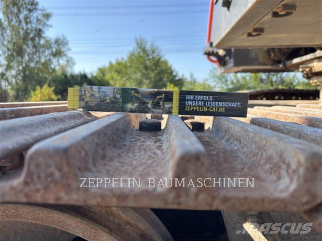 Volvo CONST. EQUIP. NA, INC. EC220E Excavadoras de cadenas