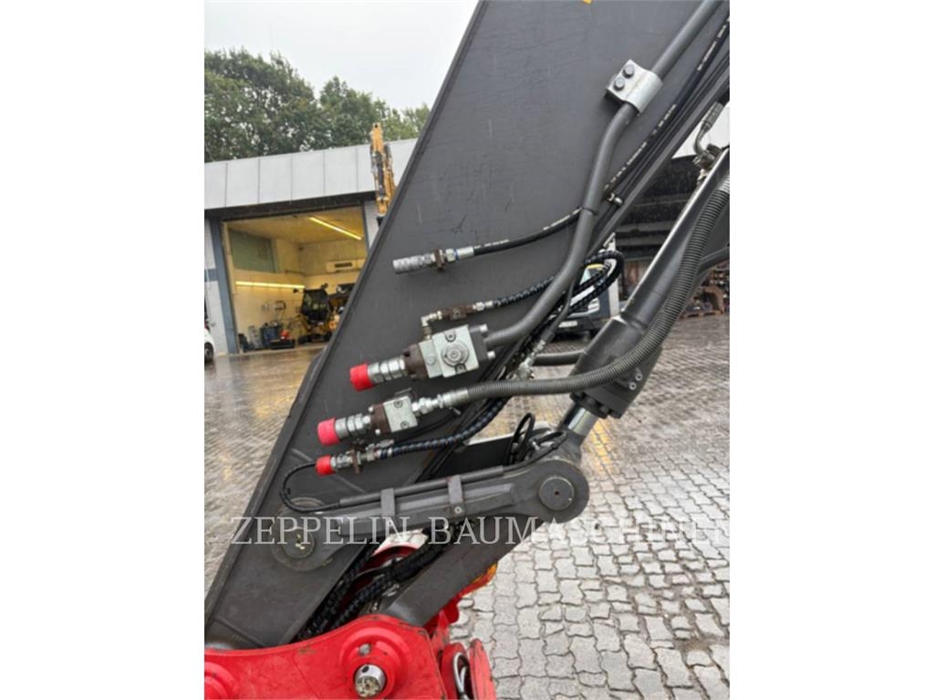 Volvo CONST. EQUIP. NA, INC. EC180E Bagri goseničarji