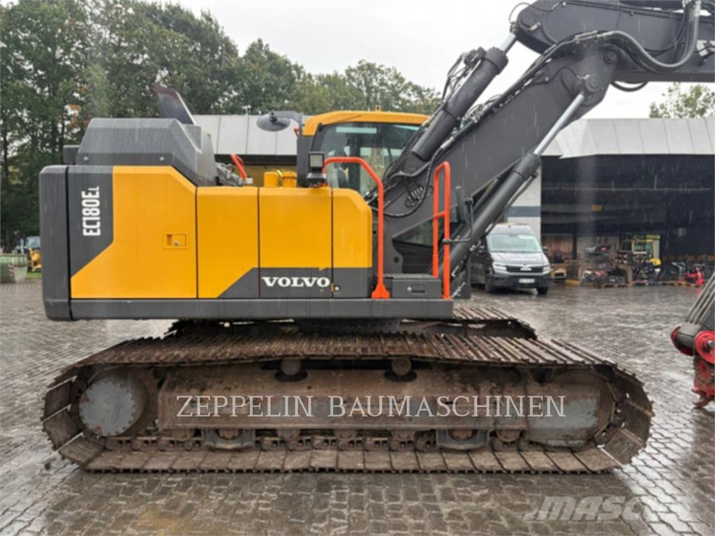 Volvo CONST. EQUIP. NA, INC. EC180E Bagri goseničarji