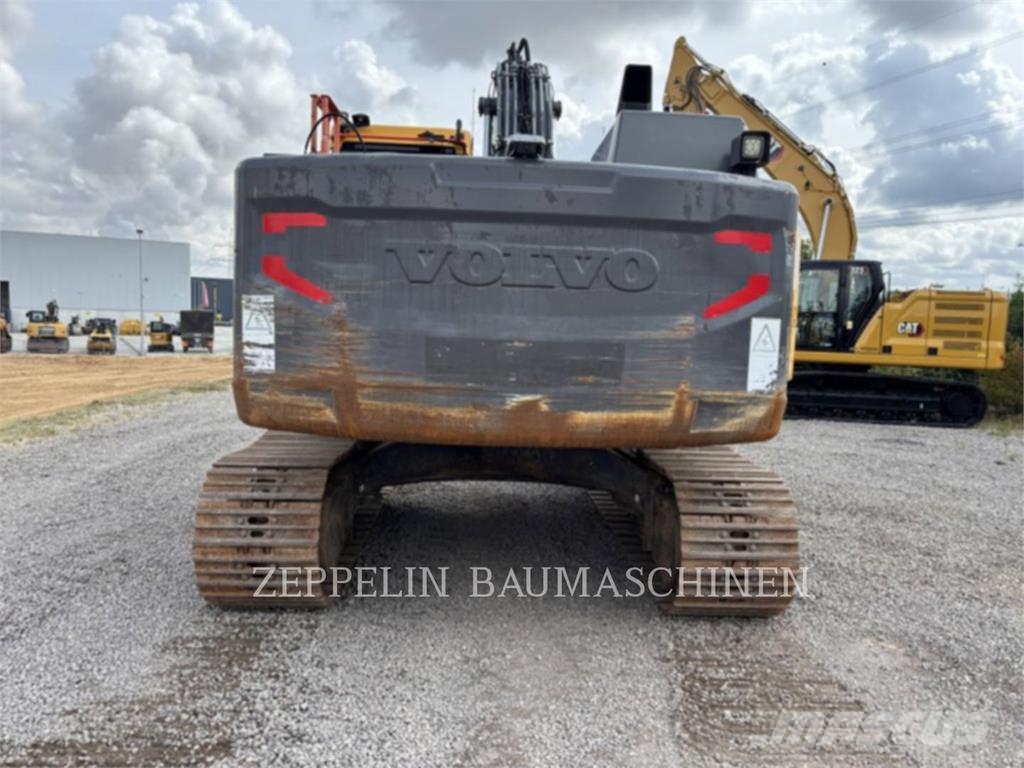 Volvo CONST. EQUIP. NA, INC. EC220E Excavadoras de cadenas