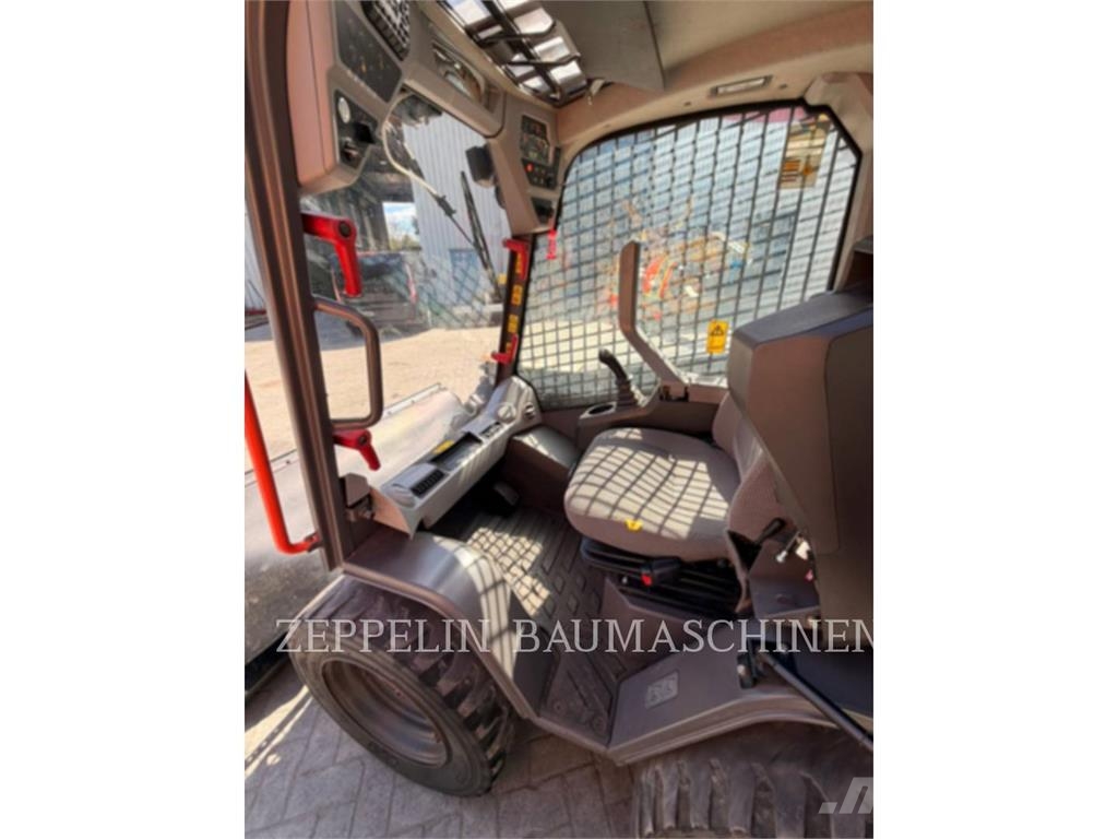 Volvo CONST. EQUIP. NA, INC. MC70 Šmykom riadené nakladače