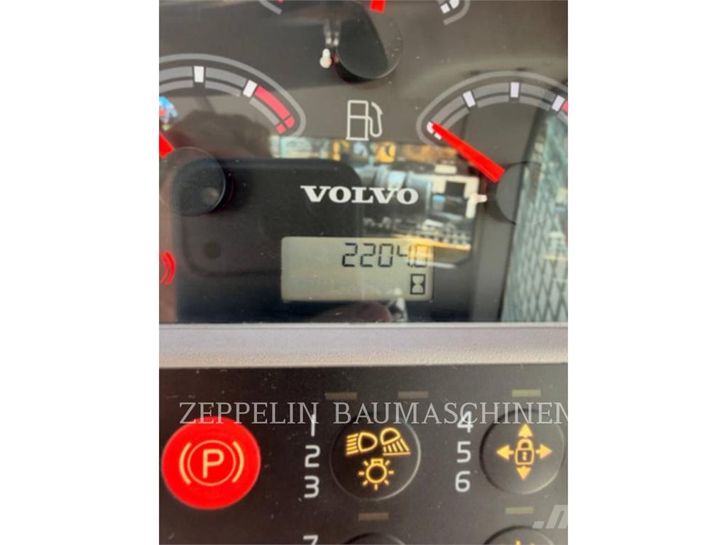 Volvo CONST. EQUIP. NA, INC. MC70 Šmykom riadené nakladače