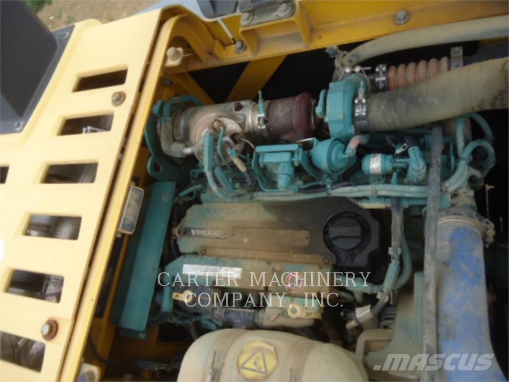 Volvo EC160DL 大型油圧ショベル12t以上(パワーショベル・ユンボ)