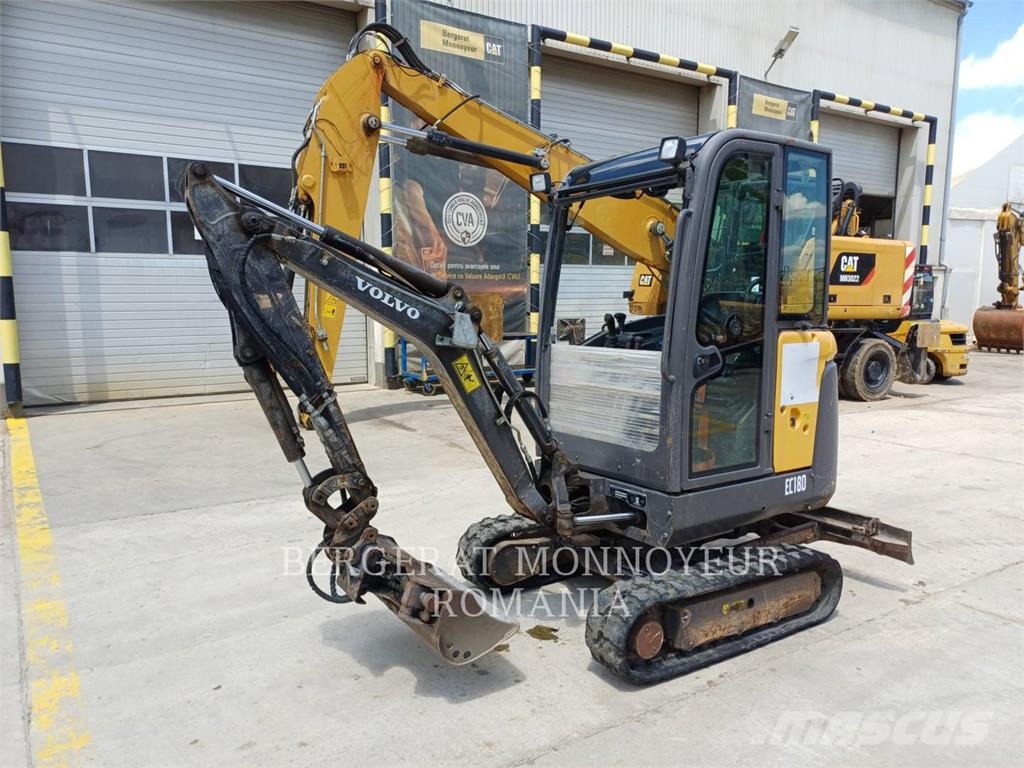 Volvo EC18D حفارات صغيرة أقل من 7 طن (حفارات صغيرة)
