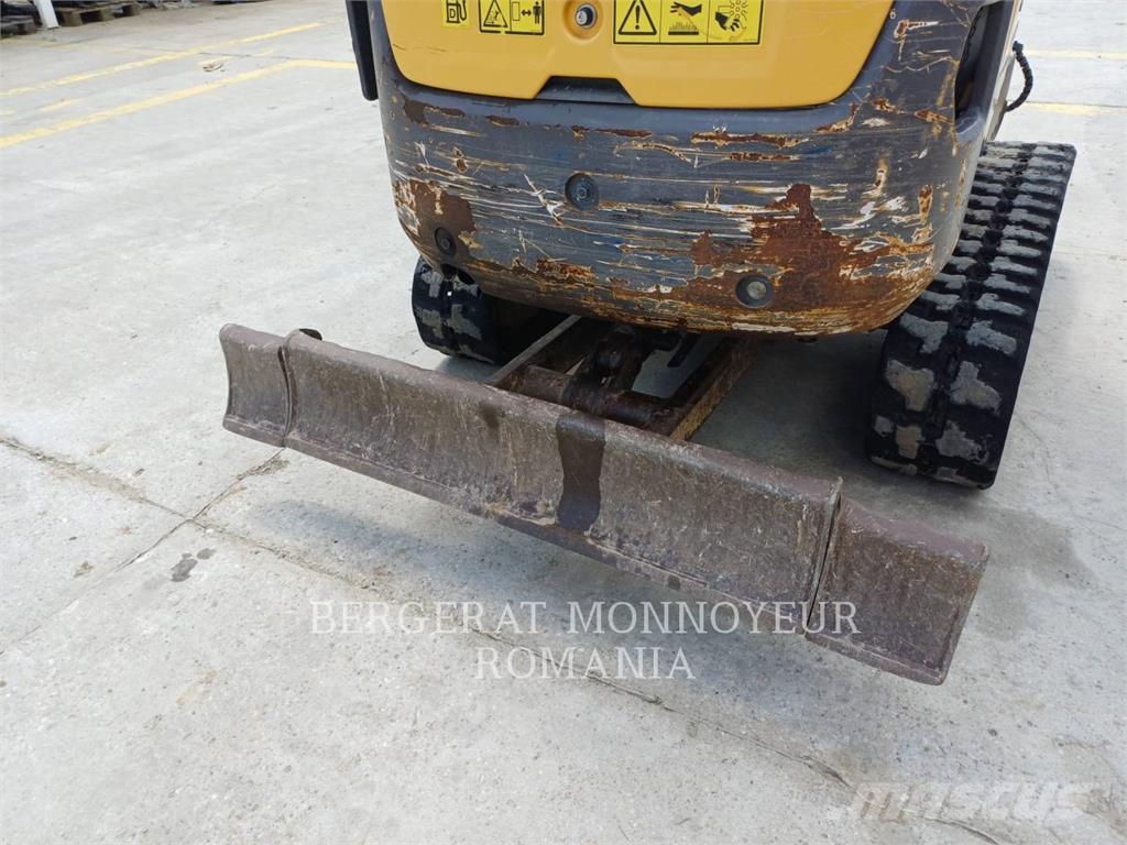 Volvo EC18D حفارات صغيرة أقل من 7 طن (حفارات صغيرة)