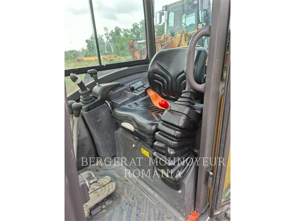 Volvo EC18E حفارات صغيرة أقل من 7 طن (حفارات صغيرة)