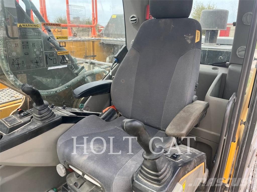 Volvo EC220EL Paletli ekskavatörler