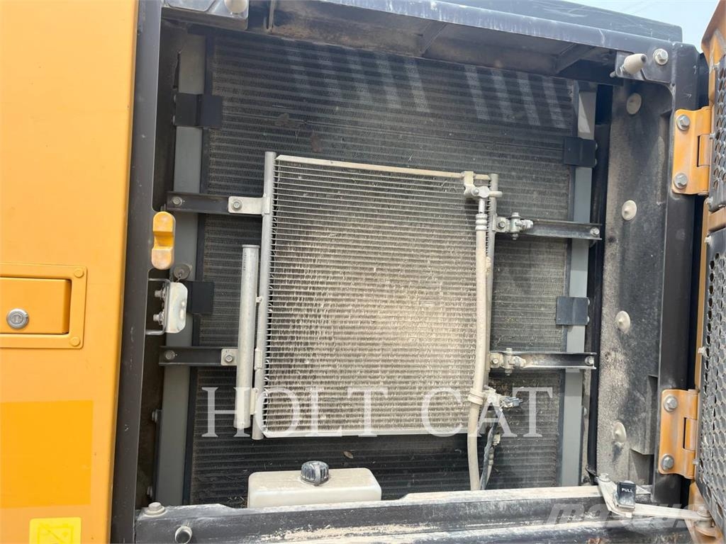 Volvo EC220EL Paletli ekskavatörler